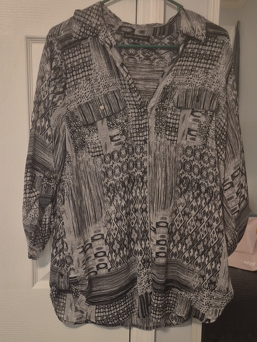Sara Michelle Black and White Patterned Tunic Blouse